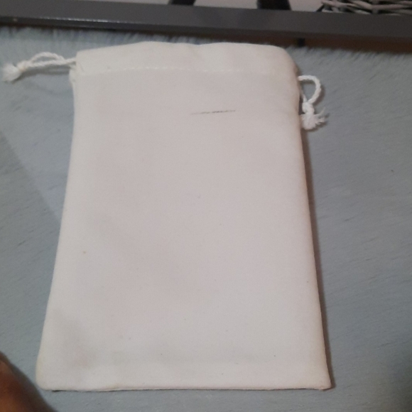 O-Venture Cardholder Keychain - Picture 11 of 14